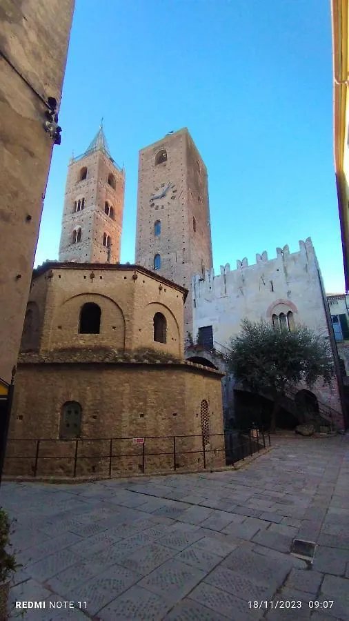 Alloggio Gallinara A Due Passi Dal Mare Ad Albenga In Liguria Apartment